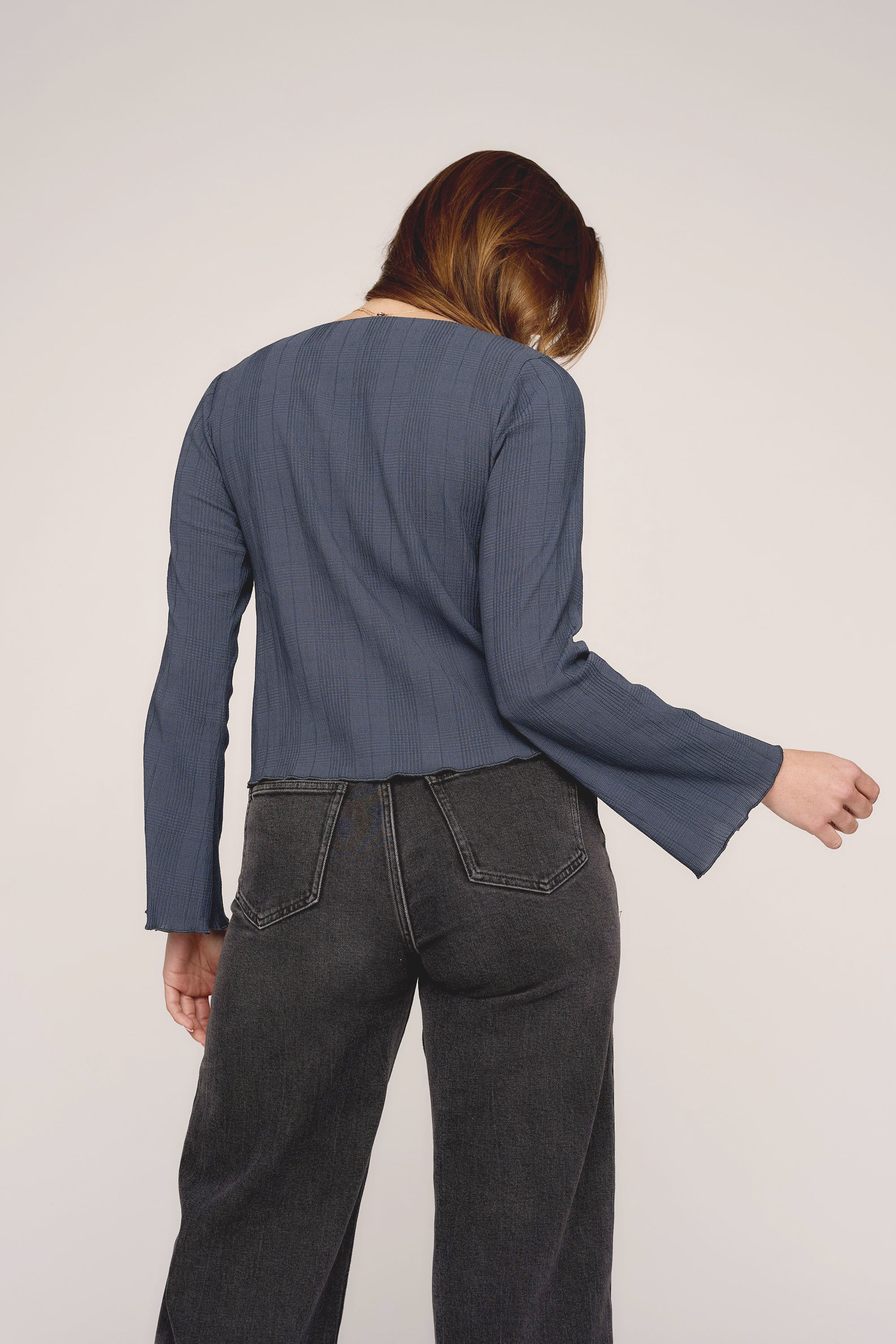 D Back
