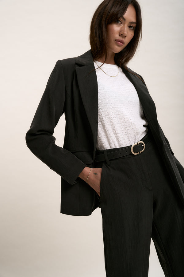 The Everyday Textured Top