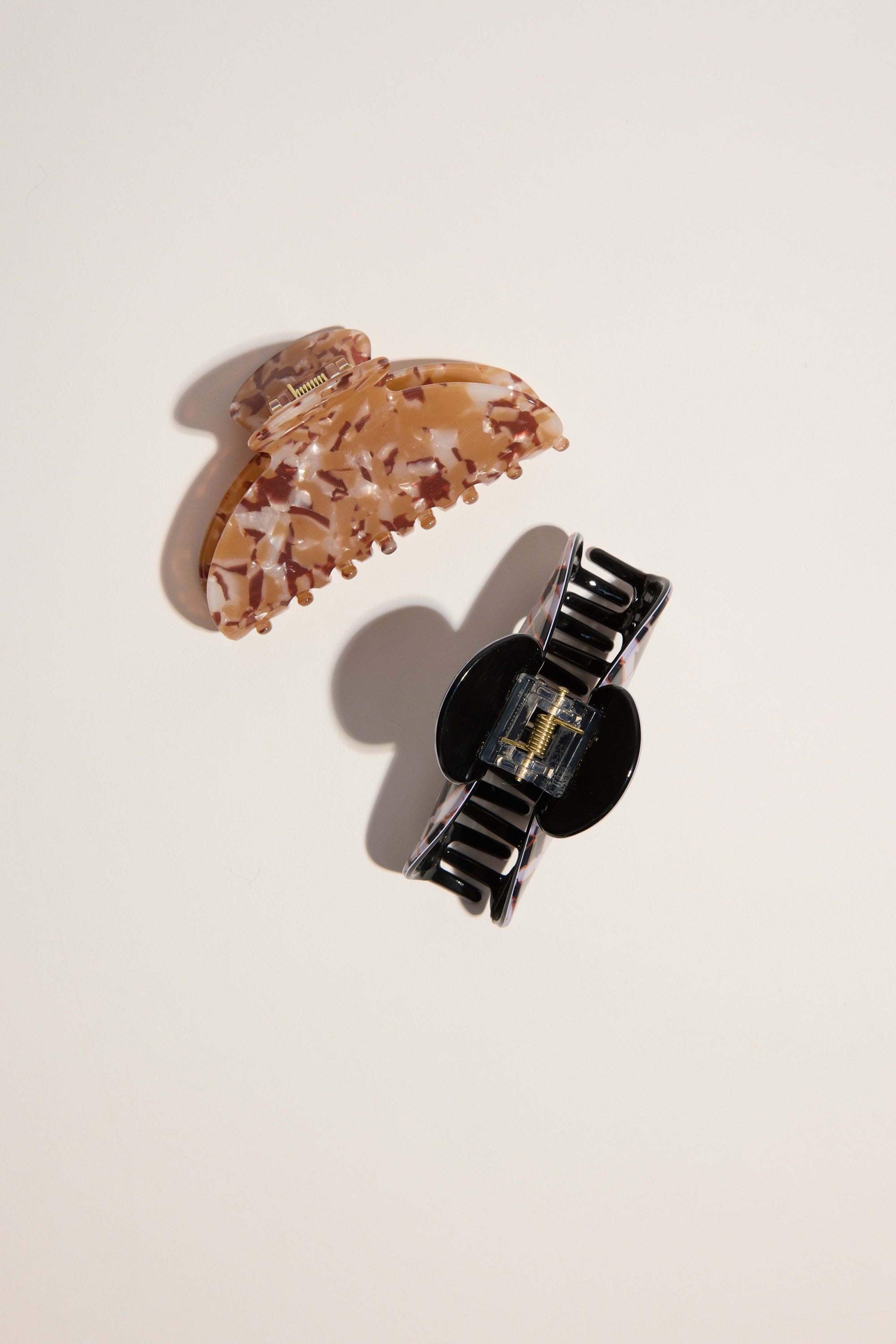 2 Pk Medium Hair Claw