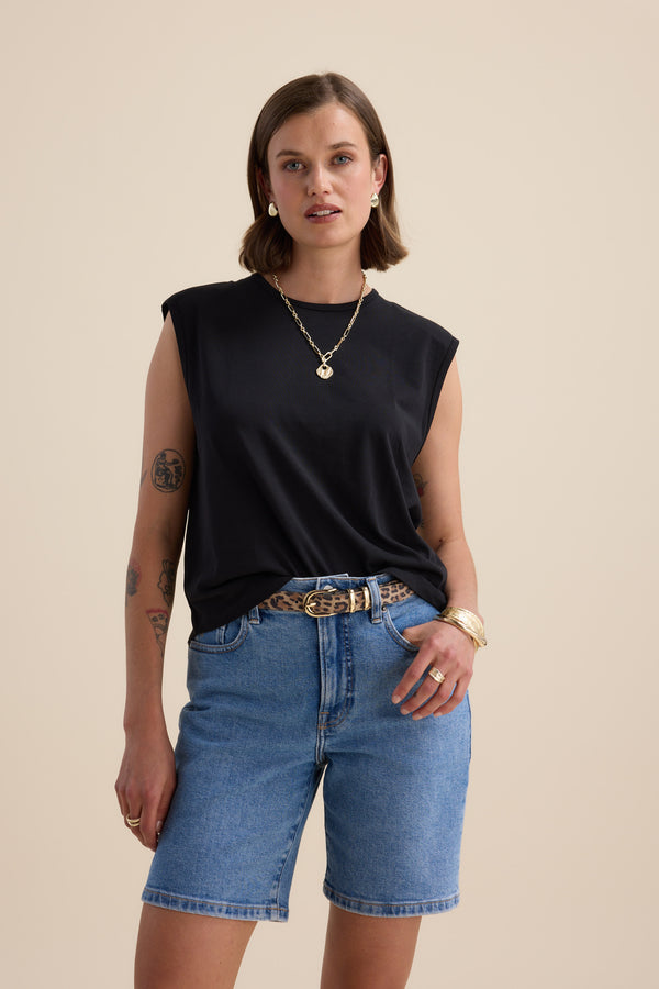 Elementary Oversized Tank