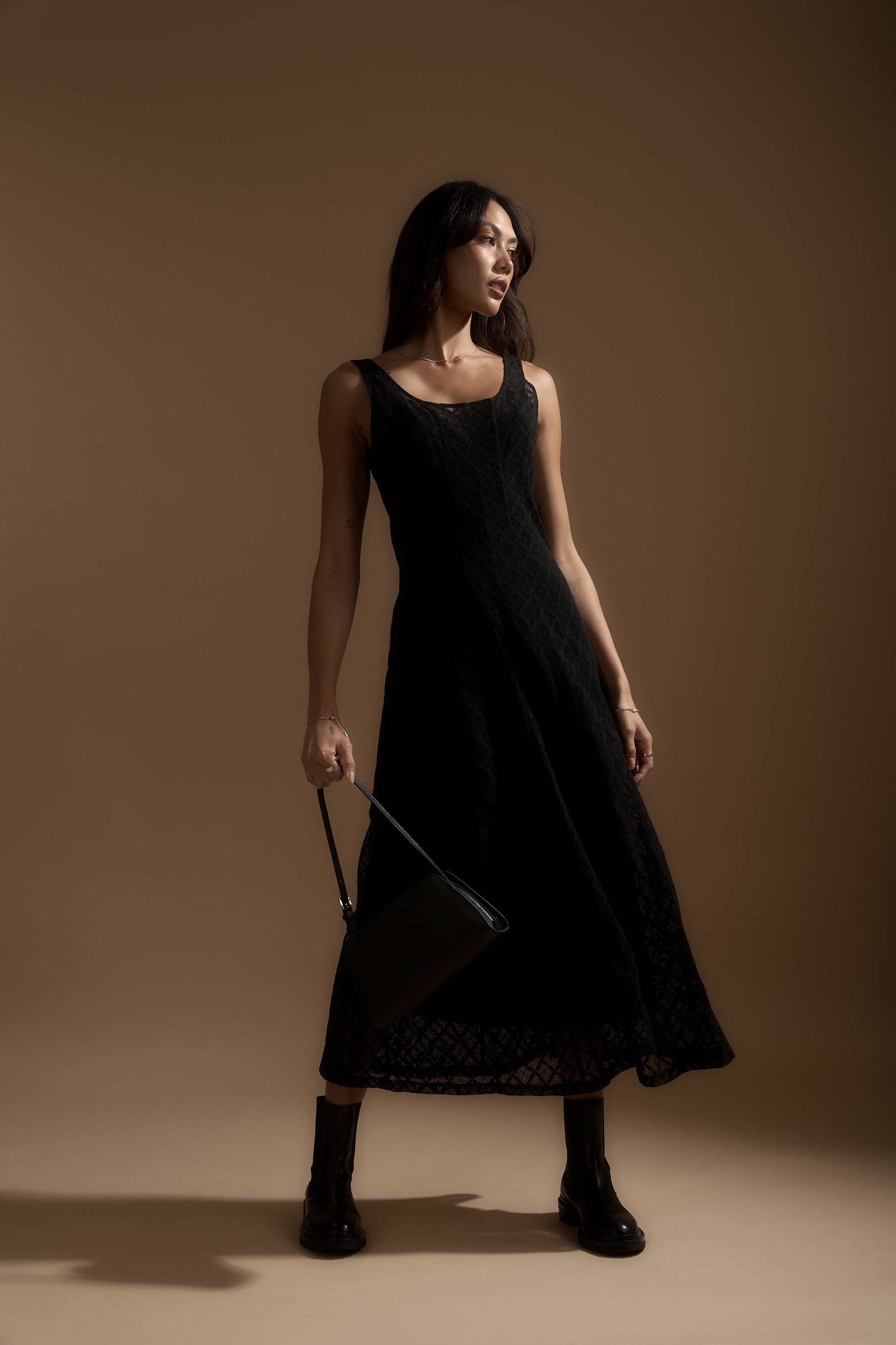 Shop Tabitha Lace Dress (Black)