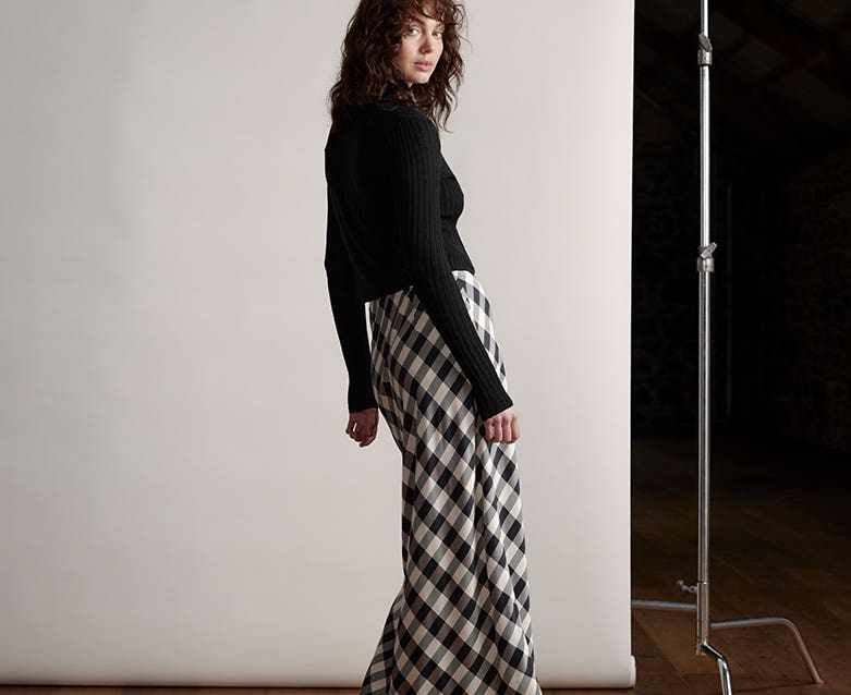 Shop Skirts Shop Skirts