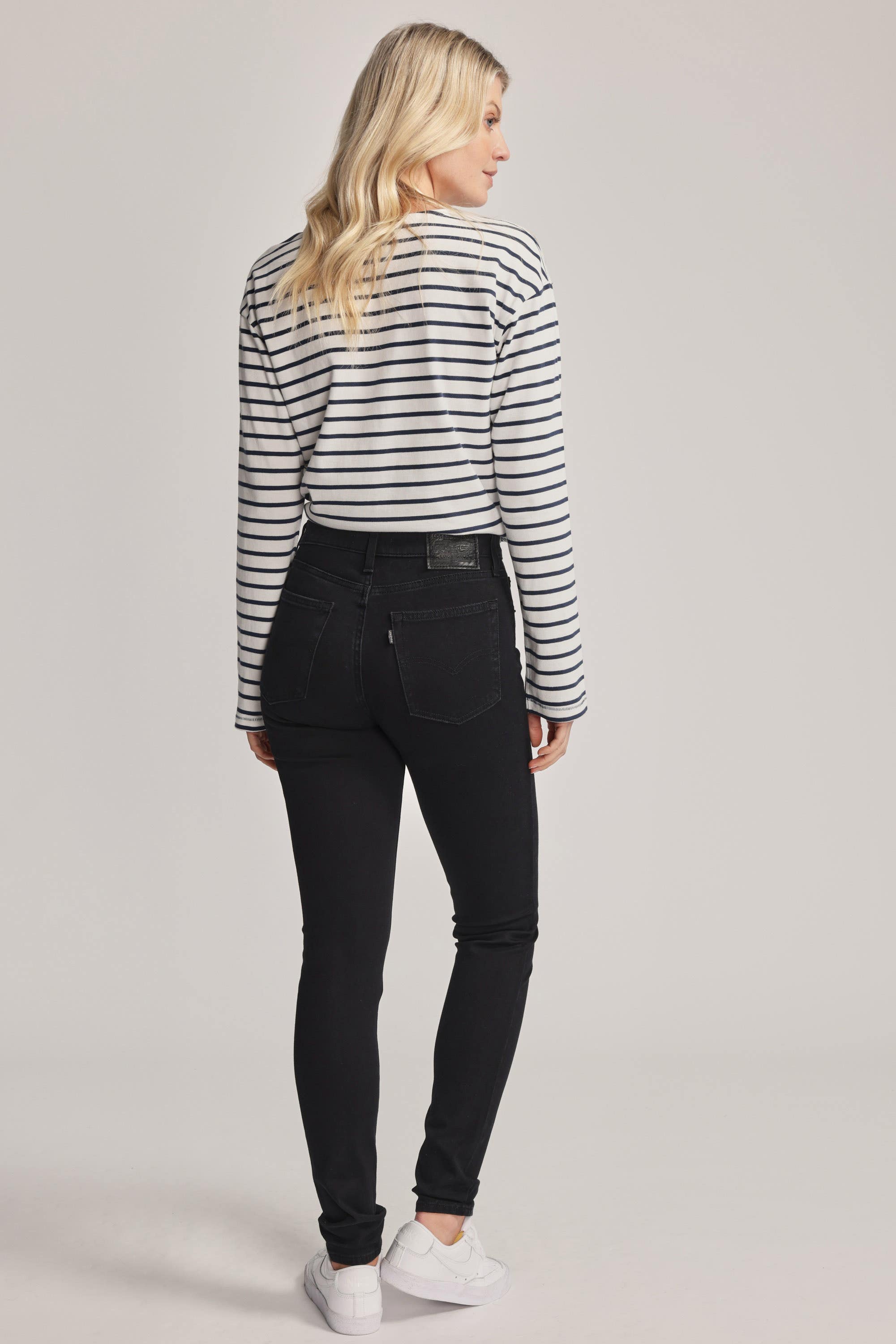 Levi s 721 High Rise Skinny Jeans