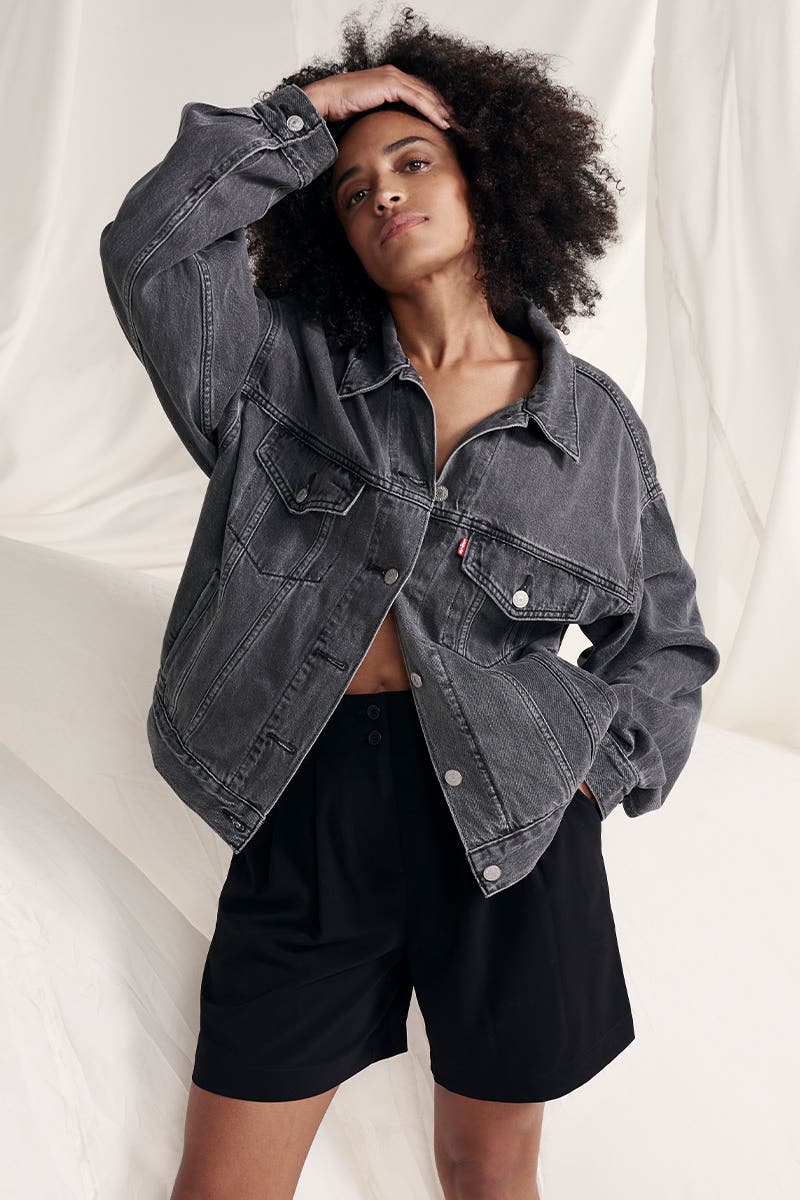 Shop Levi's 90's Trucker in Denim | Max Women's Fashion NZ