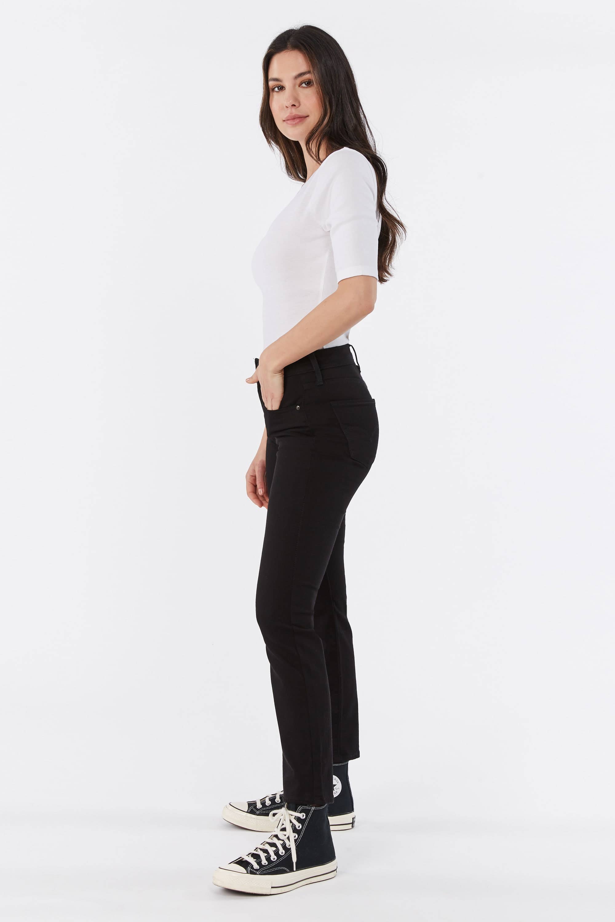 Shop Levi's 724 High Rise Straight in Denim | Max Women's Fashion NZ