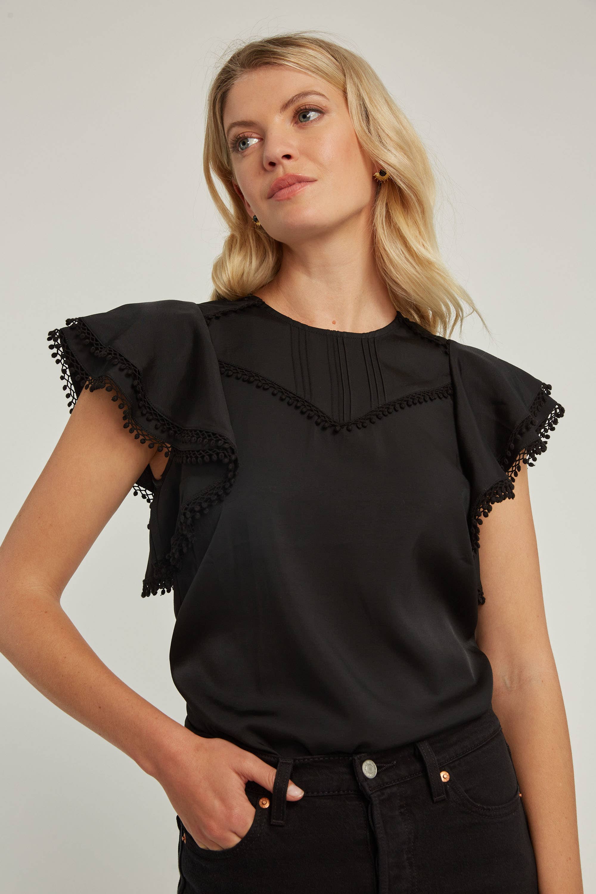Ember lace clearance