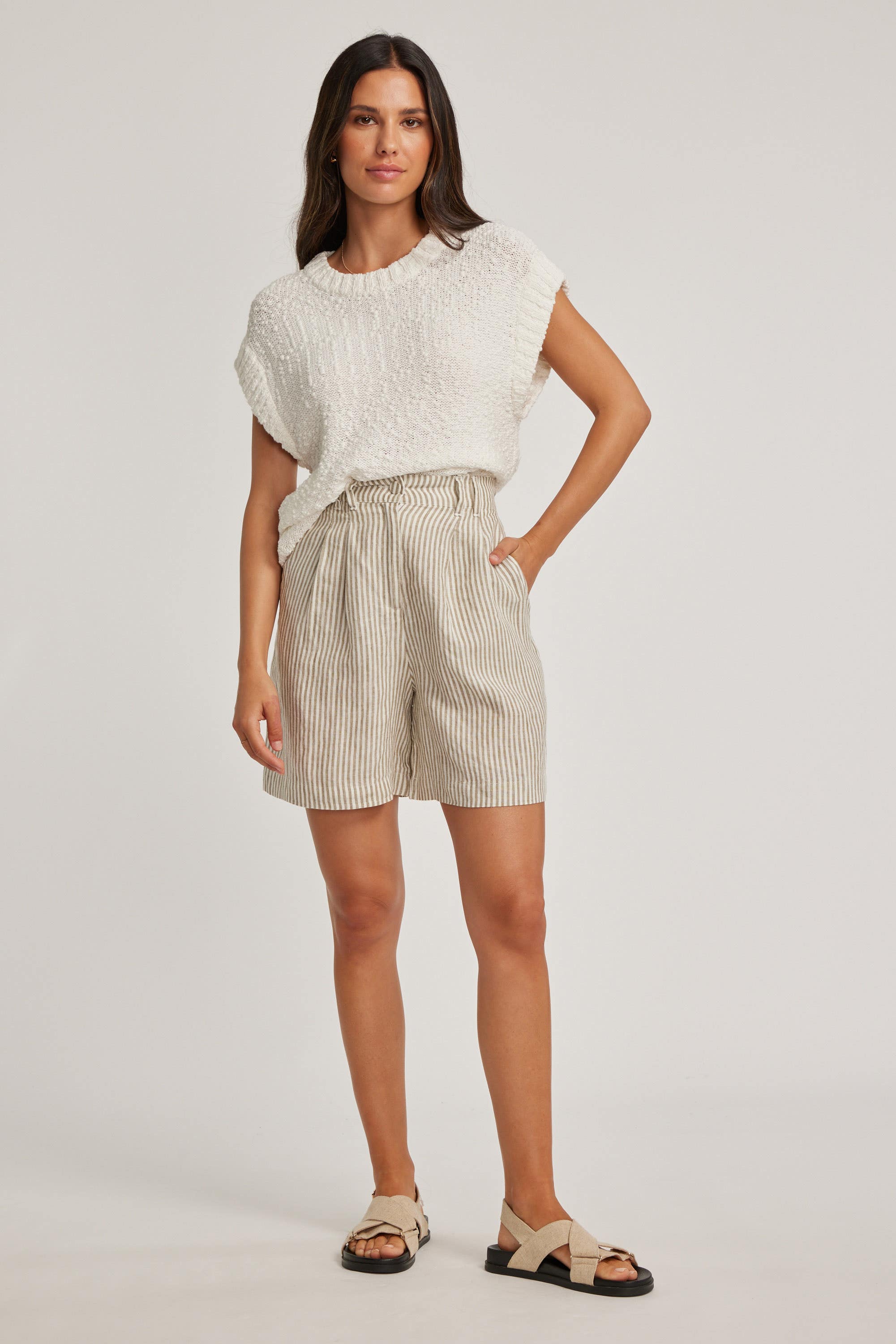 Ladies linen clearance shorts