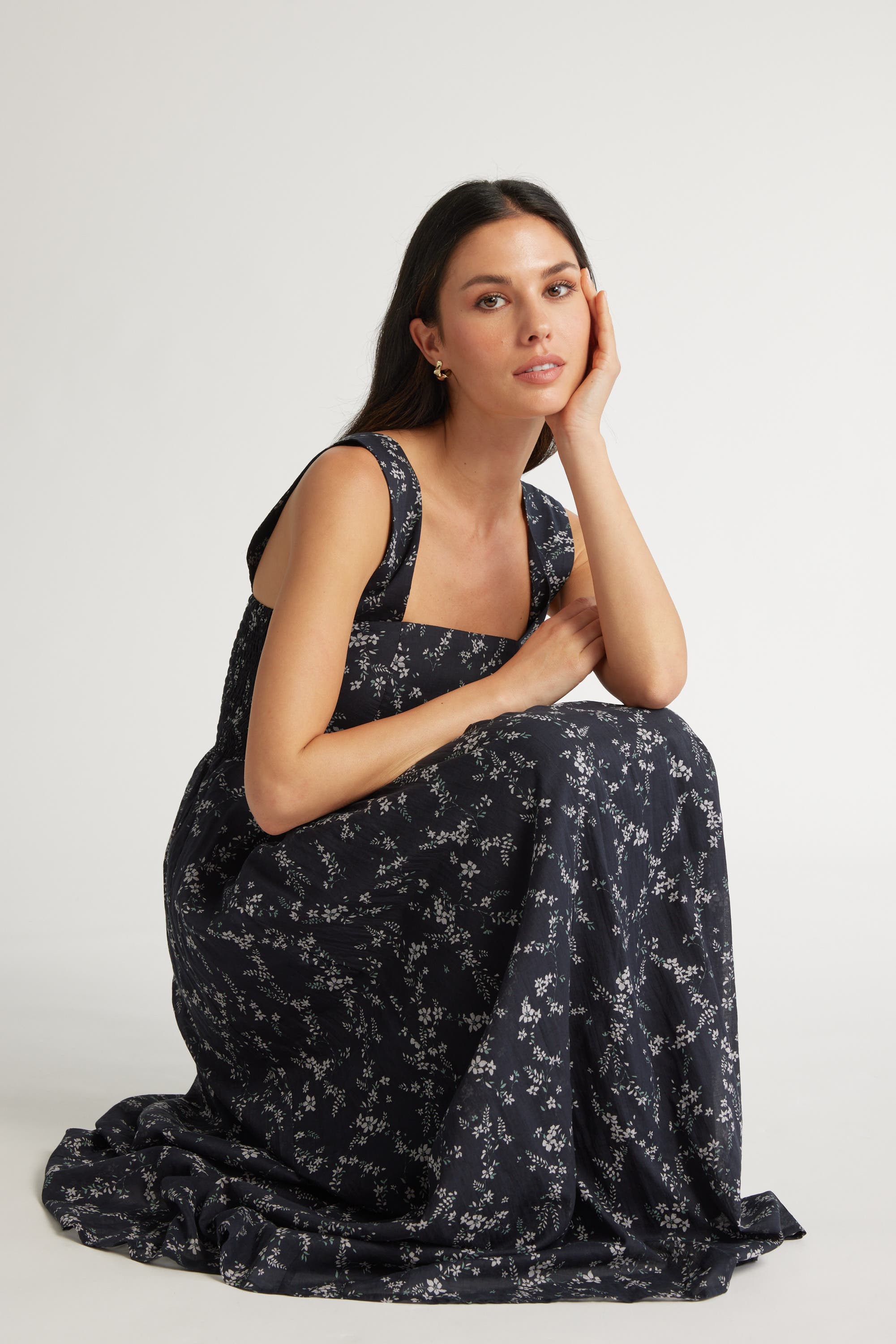 Pleat detail midi dress online