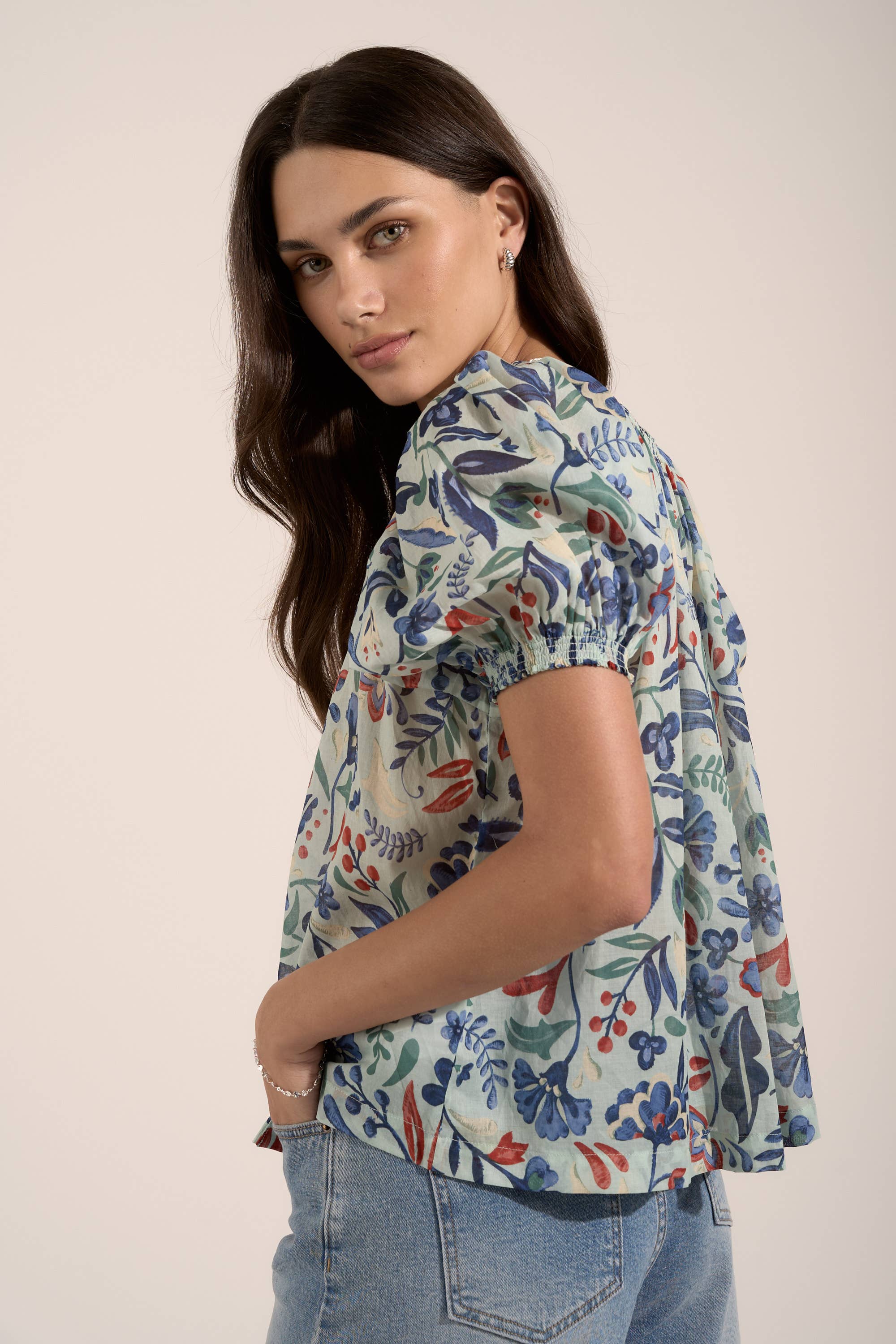 新品】Gajess FLOWER PUFF BLOUSE ガジェス - メルカリ