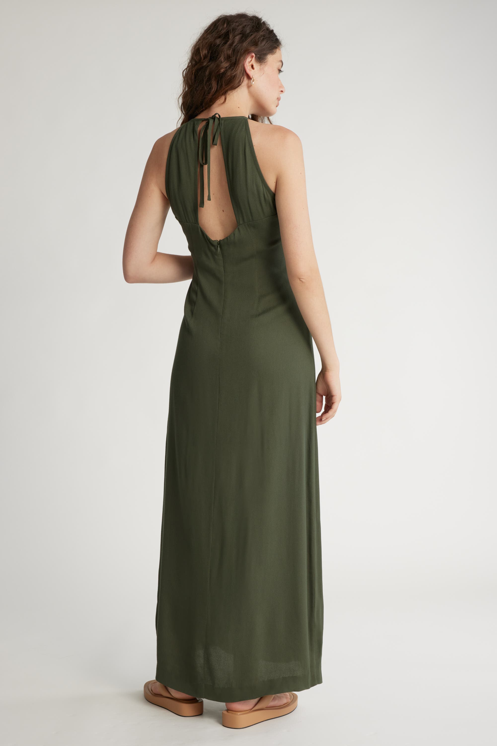 Max studio halter dress top