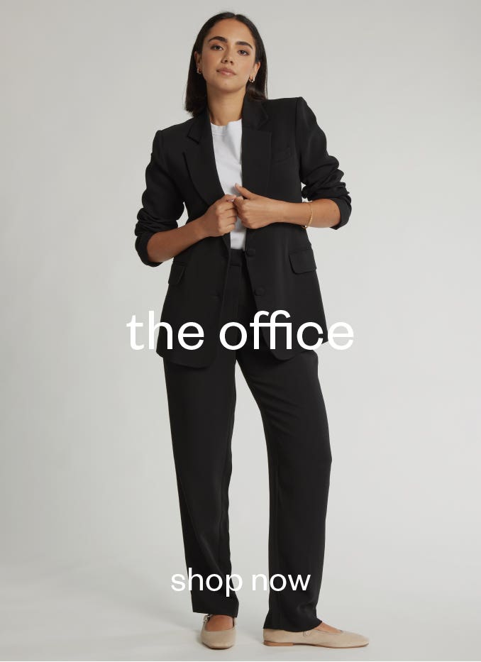 Find the perfect pair of pants for the office online at Max. 